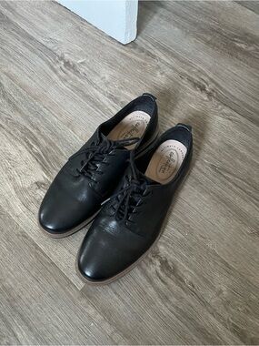 Clarks Men’s Black Leather Derby Shoes